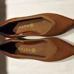 Rothy's Women's Tan Pointed Flats